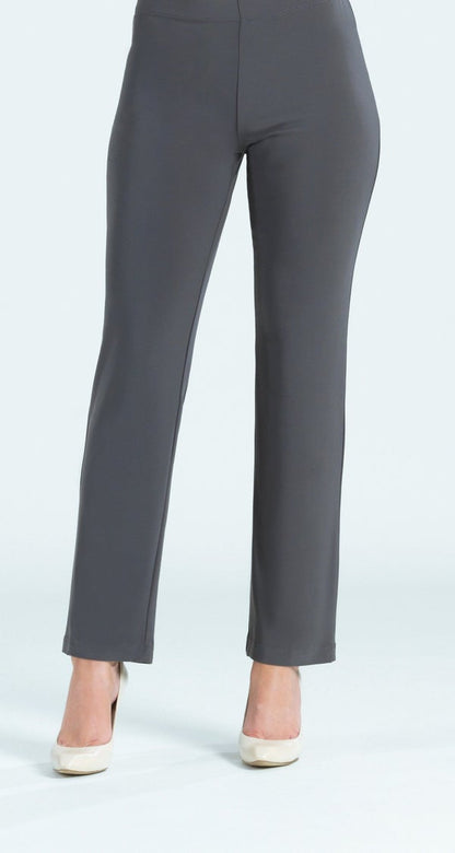 Clara Classic Straight Leg