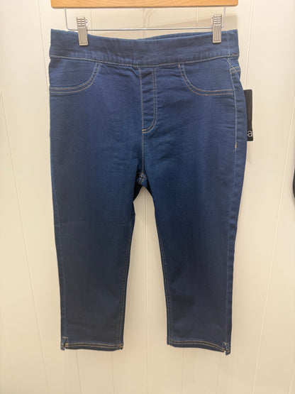 Slit Hem Capri