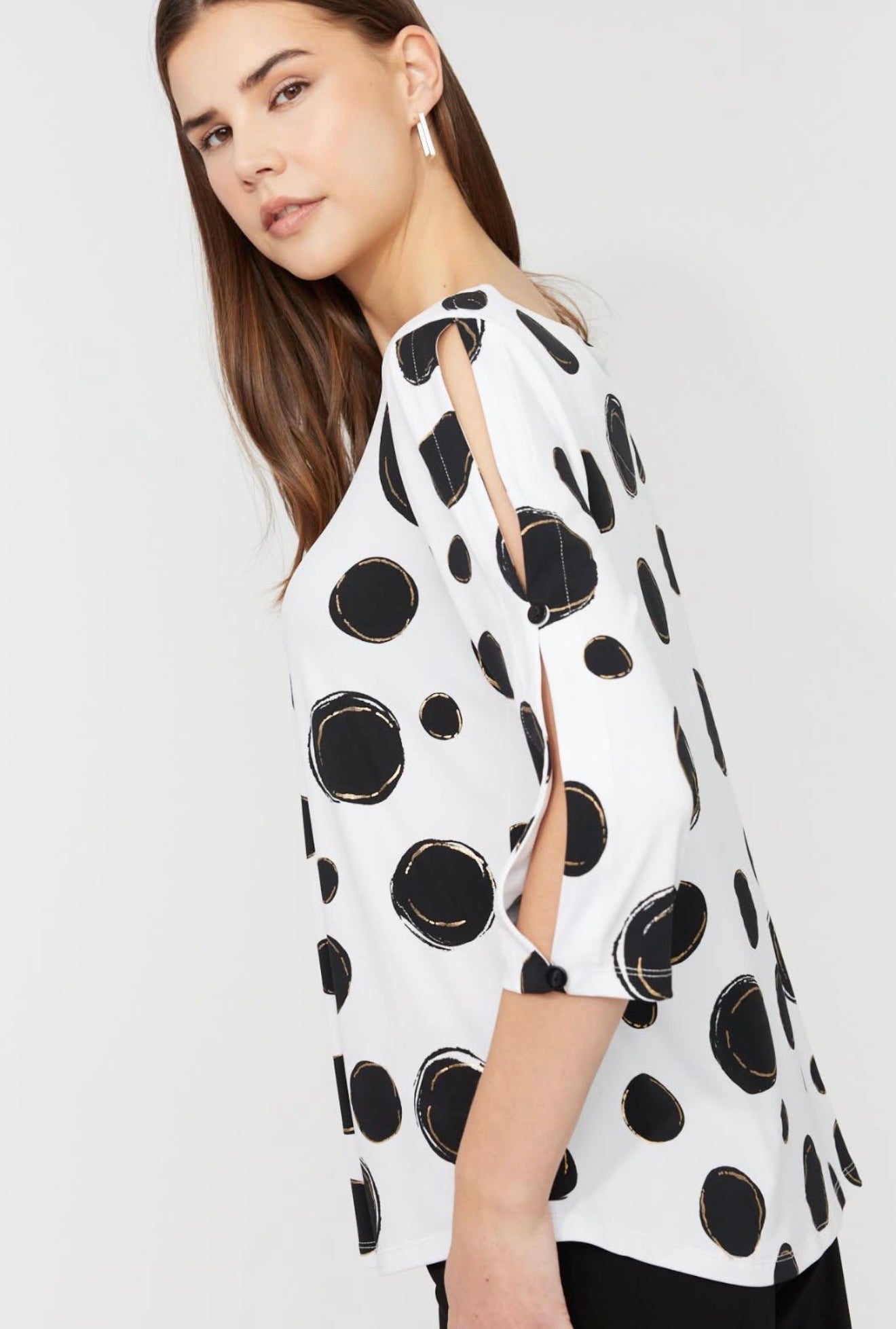 Open Sleeve Dot Top