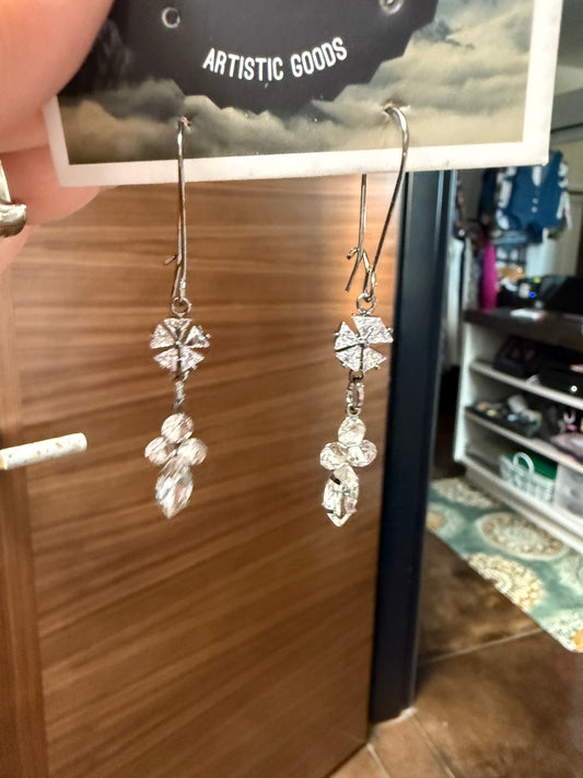 Dainty Cross Earring