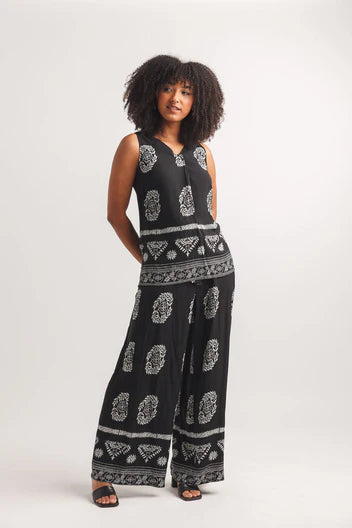 Border Print Pant